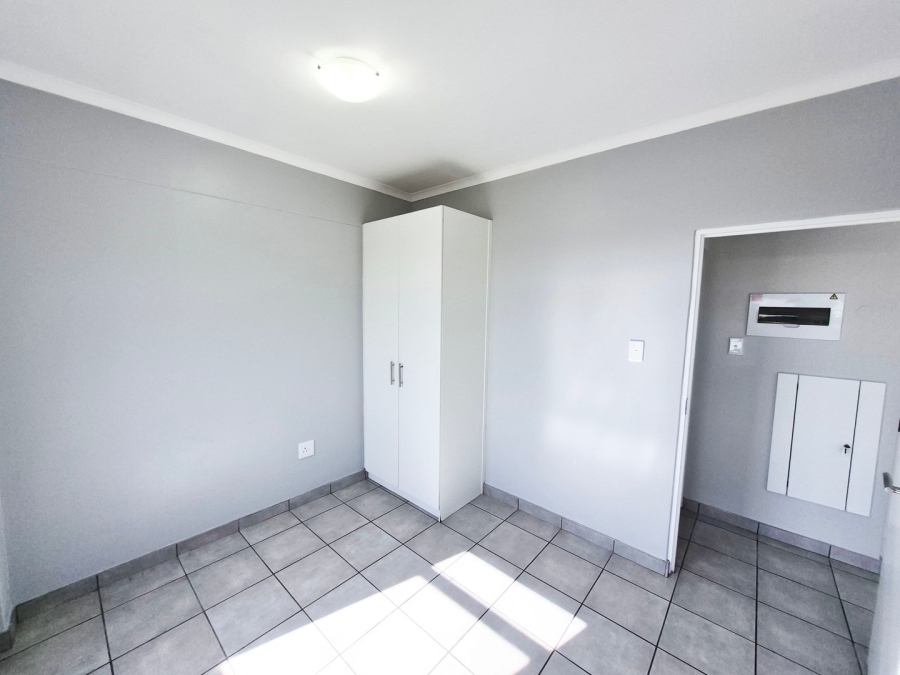 2 Bedroom Property for Sale in Esterville Western Cape